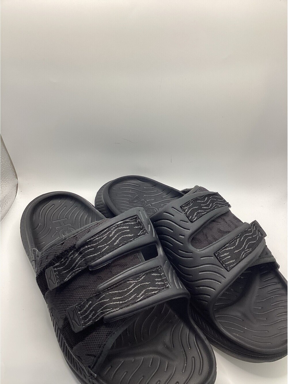 Hoka One One Ora Luxe Sandal Mens Size 11 Black Recovery Slide Adjustable Straps